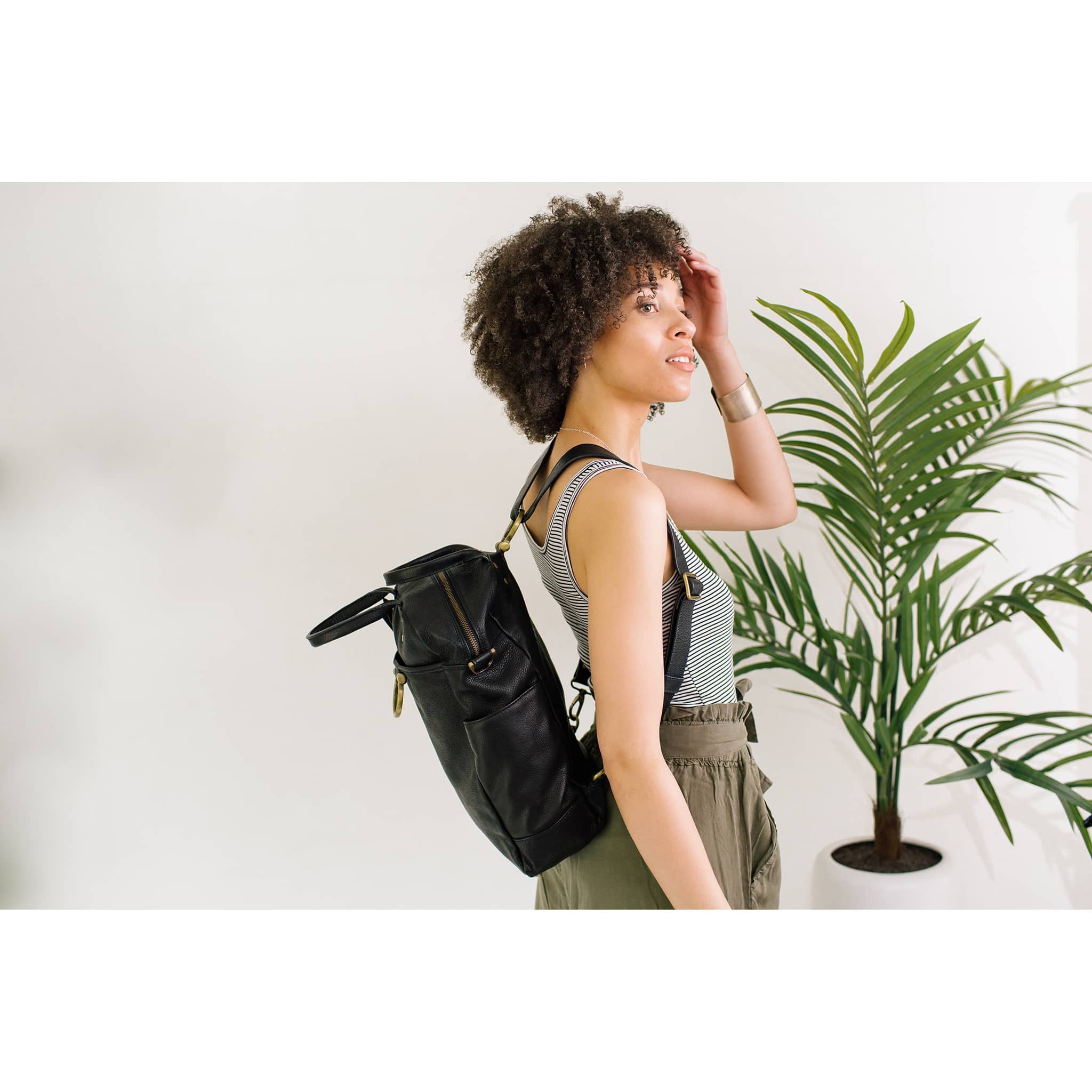 Rodica: The All-In-One Leather Handbag