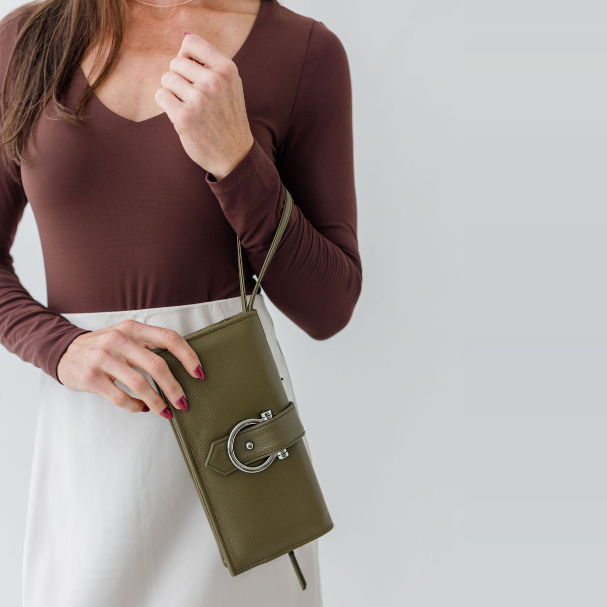 Sapahn Ciara Crossbody and Wallet in Silver Olive Oil Leather #Color_Silver Olive Oil Leather