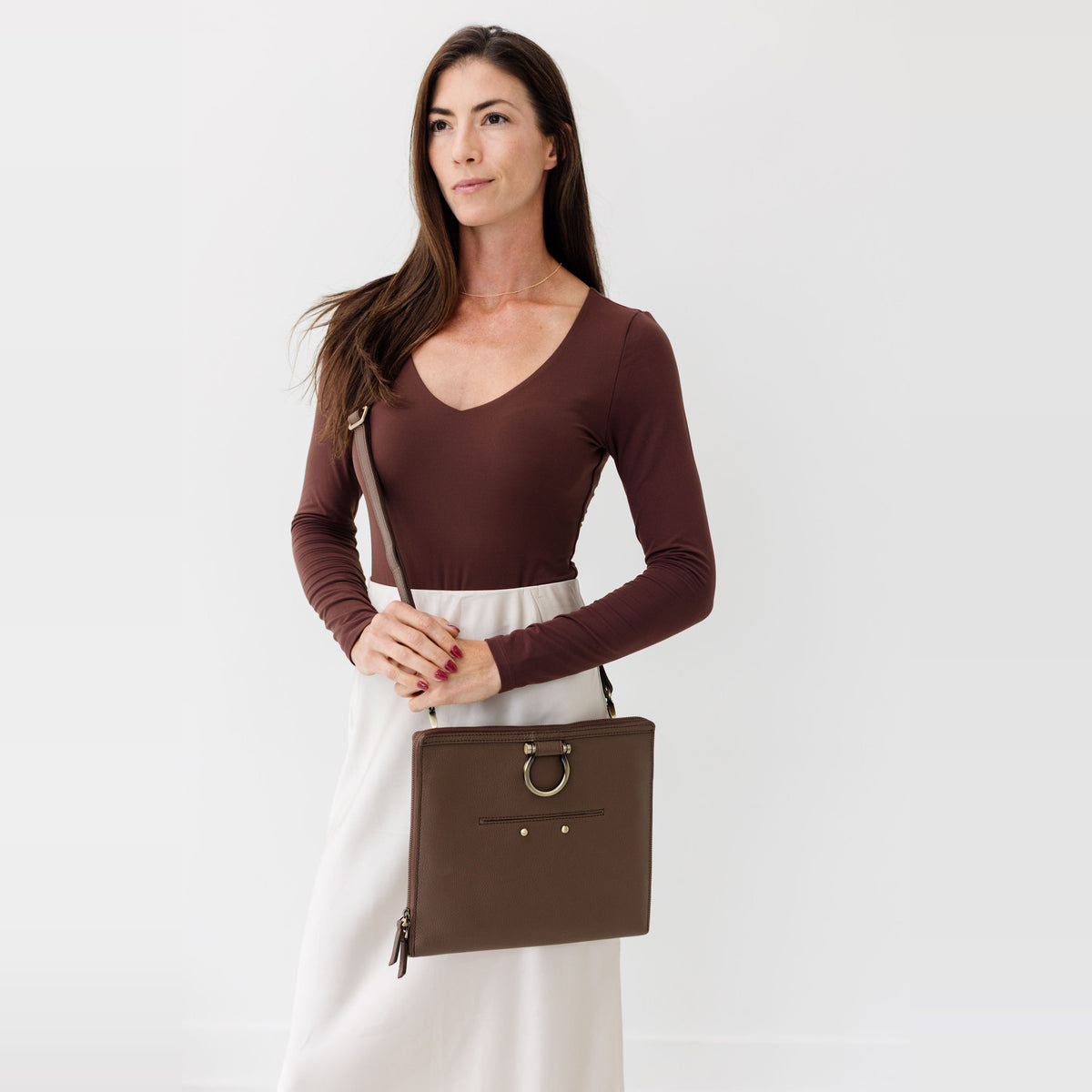 Sapahn M Crossbody in Toffee Oil Leather #Color_Toffee Oil Leather