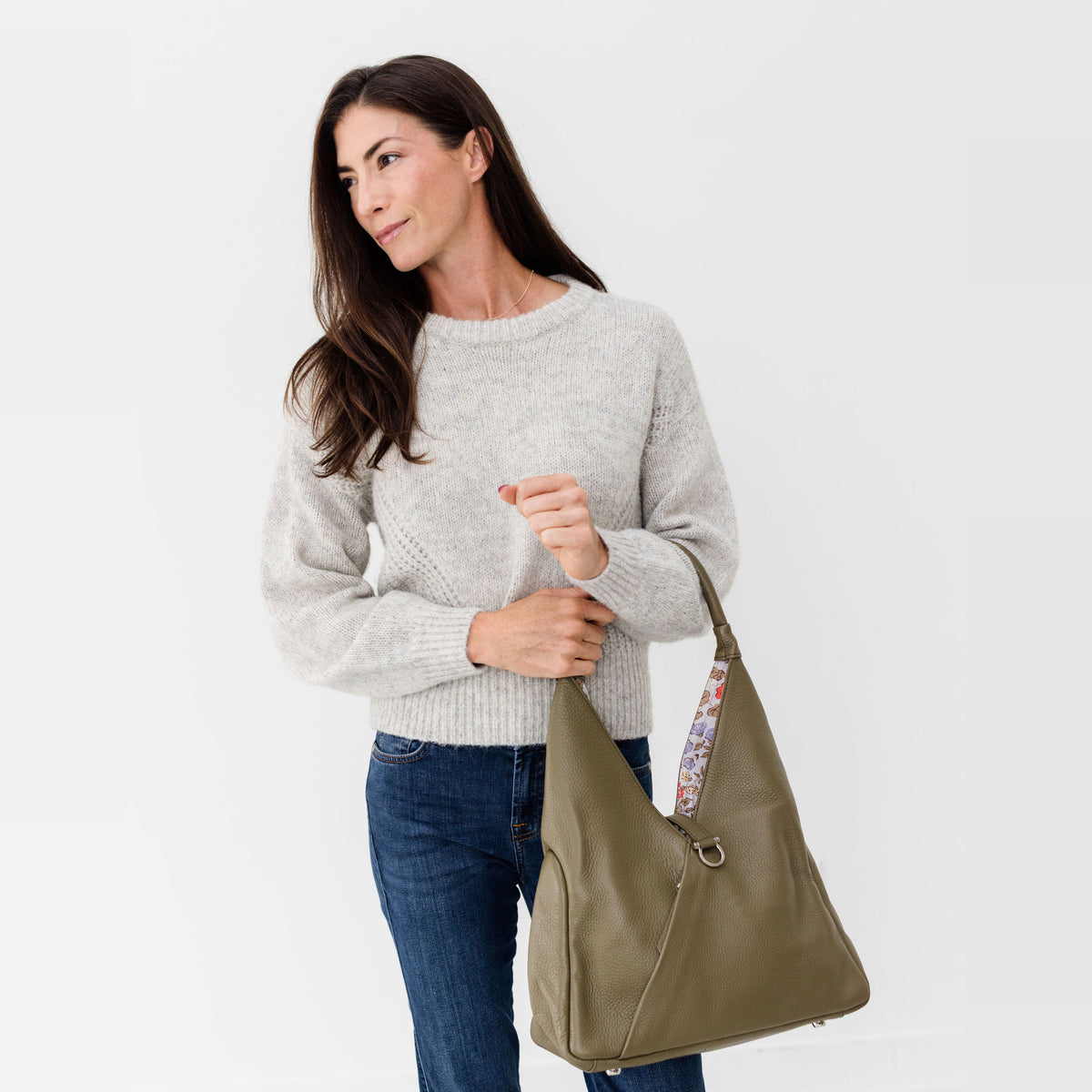 Sapahn Sasha Shoulder Bag in Silver Olive Oil Leather #Color_Silver Olive Oil Leather