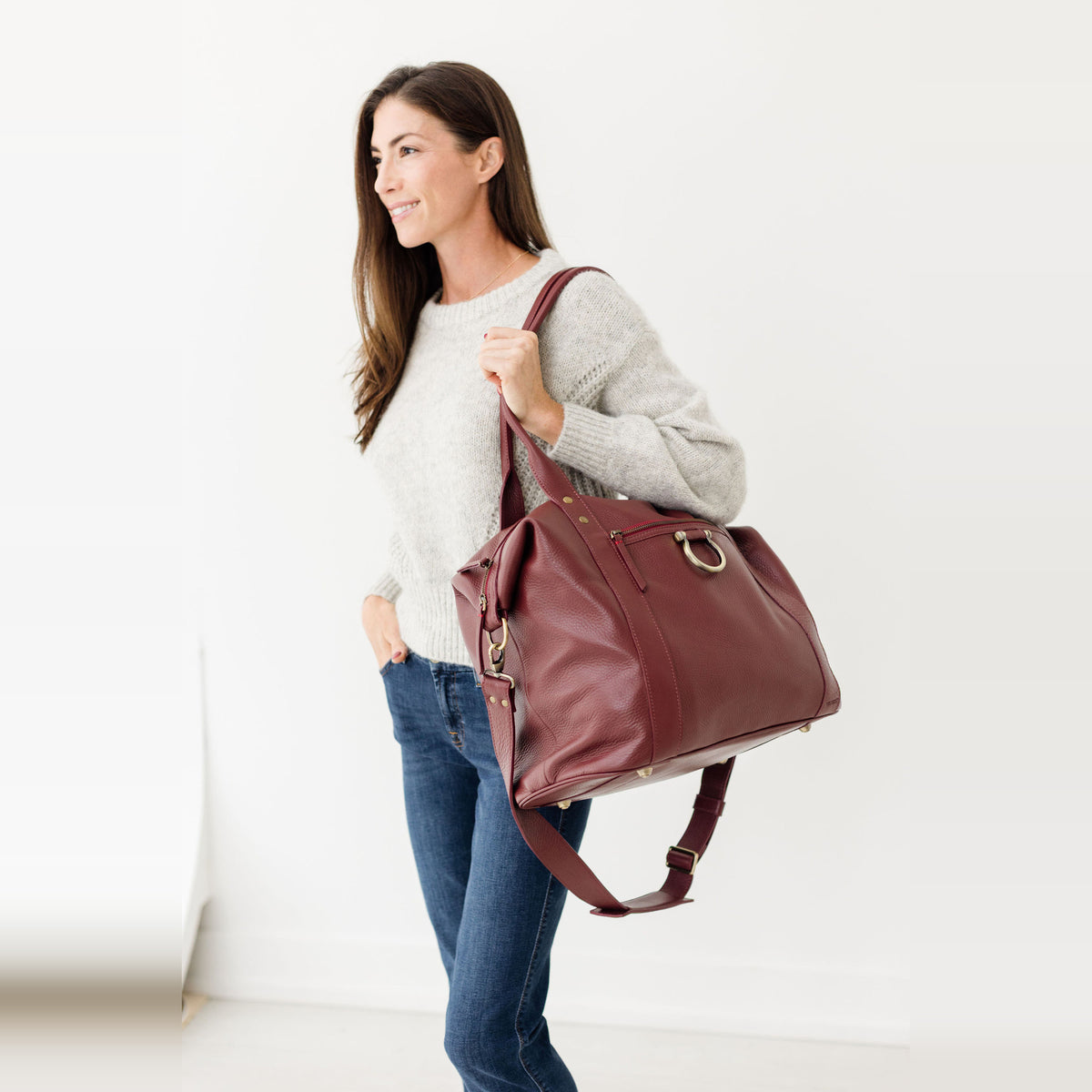 Sapahn So Honey Weekender in Burgundy Oil Leather #Color_Burgundy Oil Leather