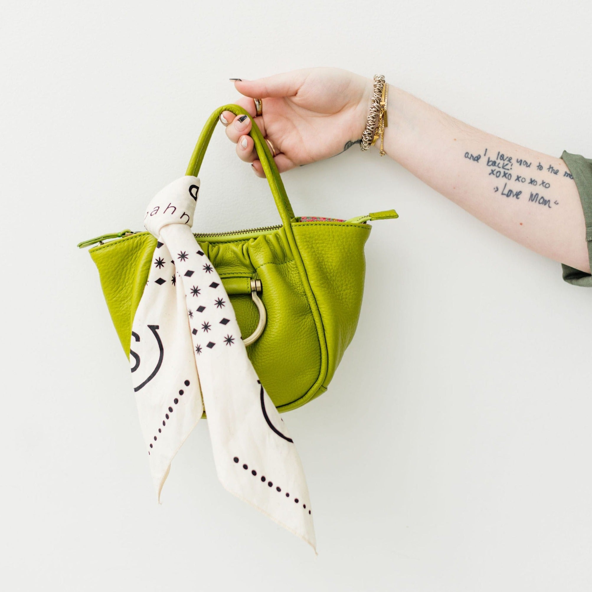 The Beauty You Hold Bandana - | Sapahn.