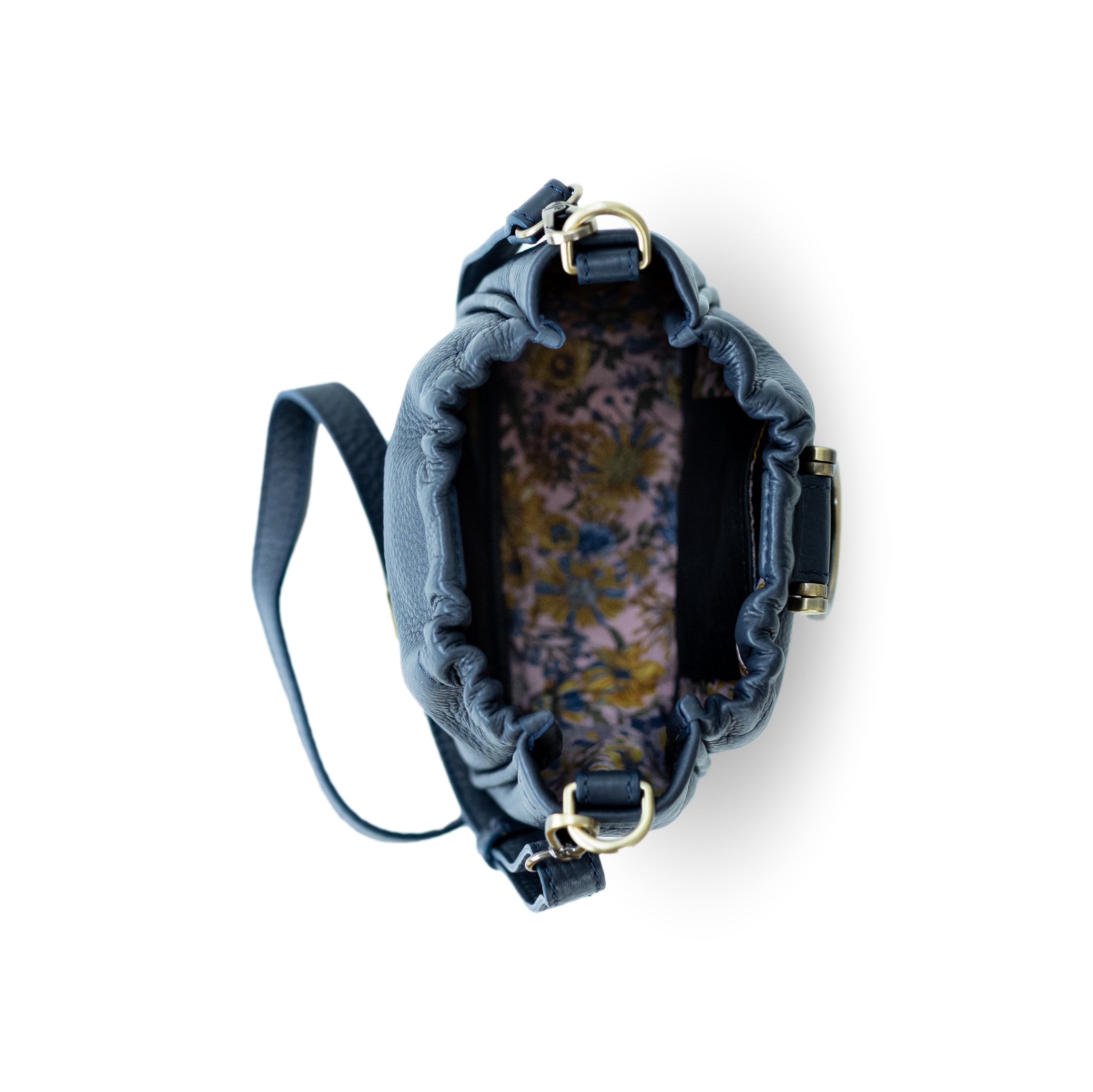 Lily Bucket Bag