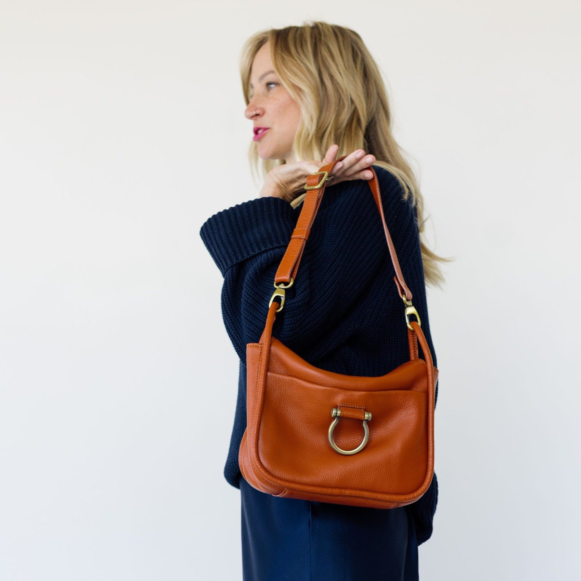 Frida Shoulder Bag - | Sapahn.
