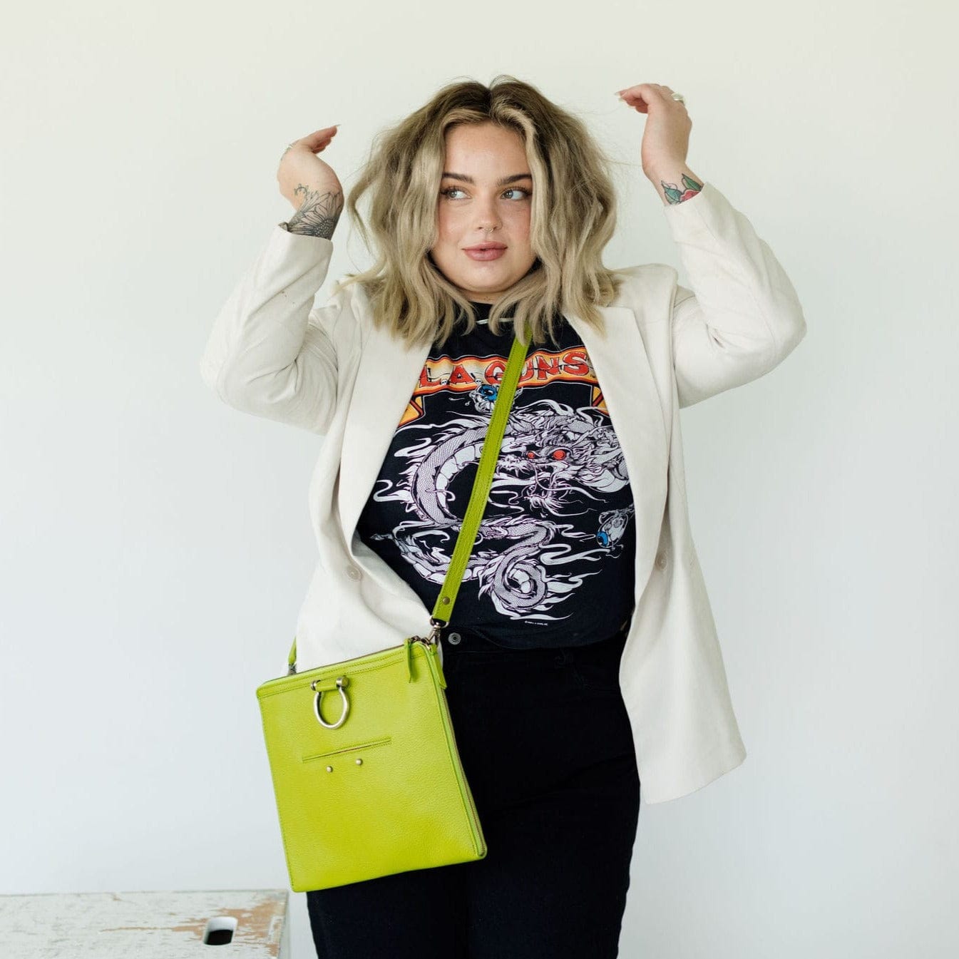 M Crossbody - | Sapahn.