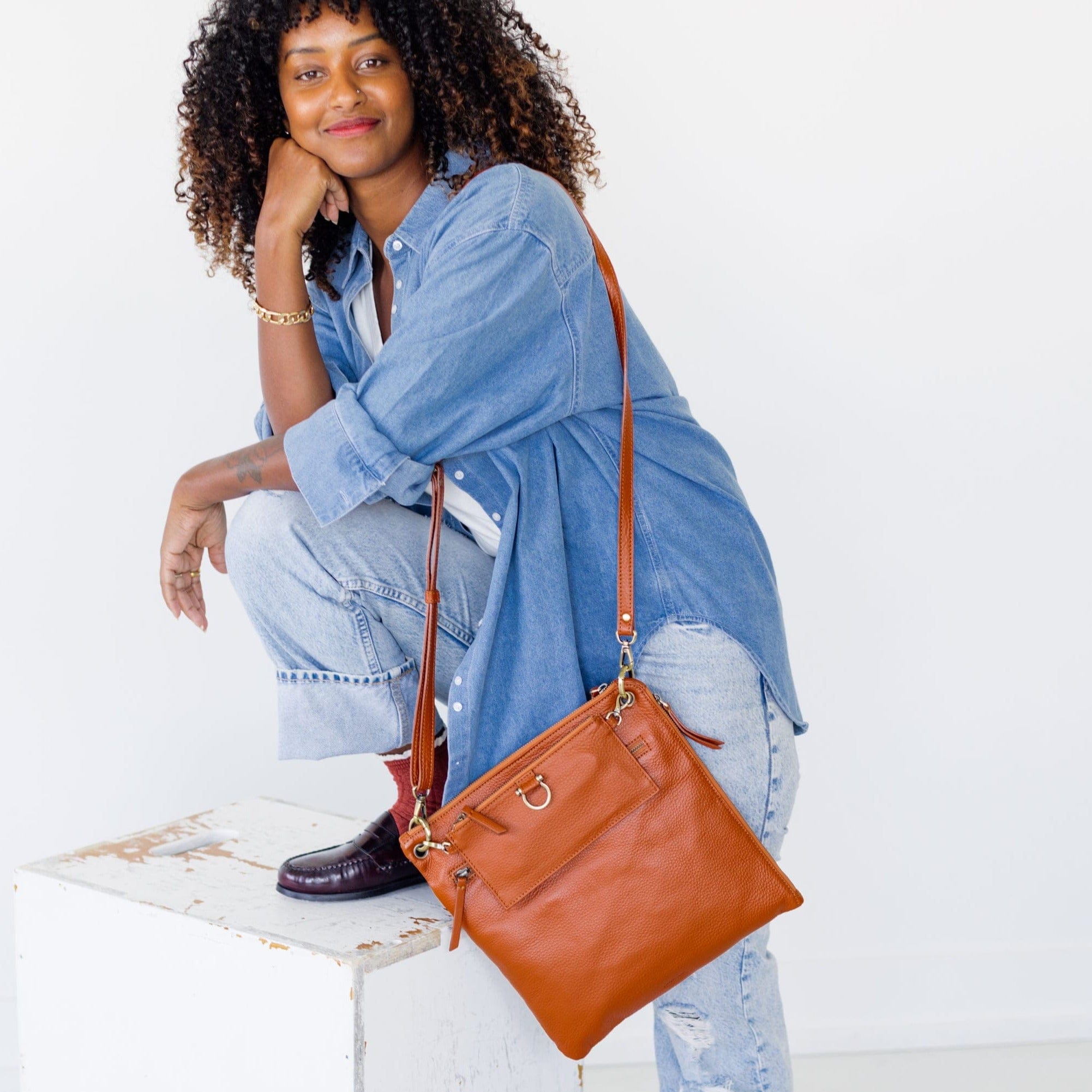 Rin Crossbody - | Sapahn.