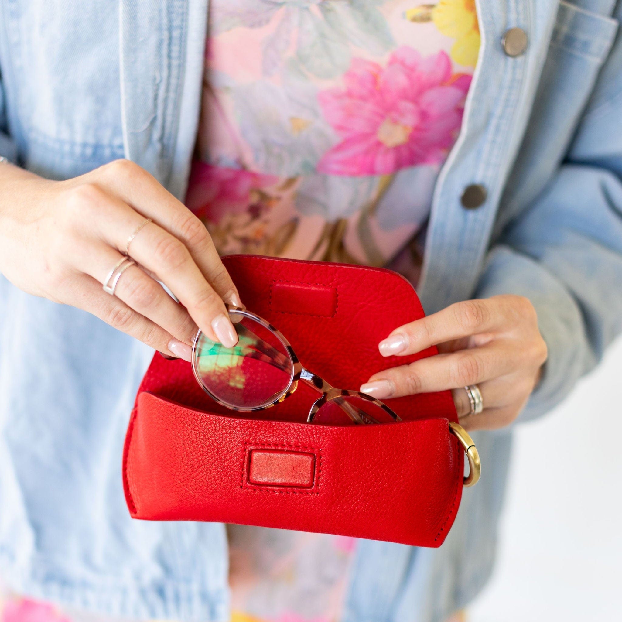Susette Sunglass Case