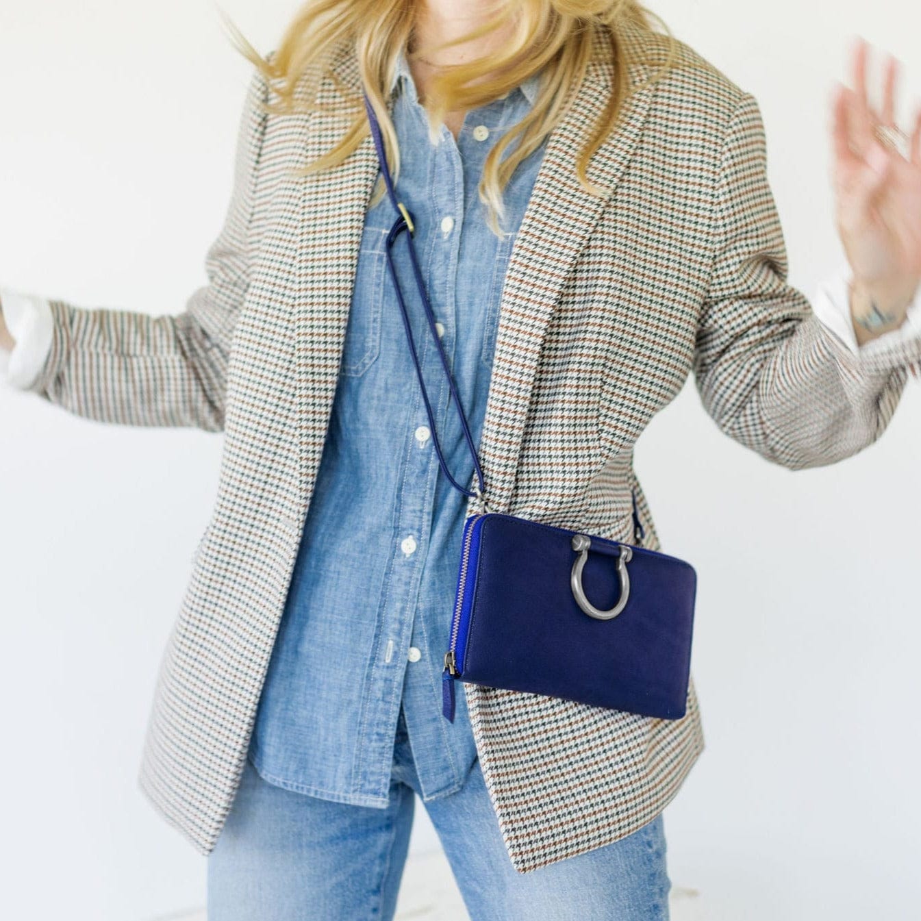 Winnie Jo XL Wallet and Crossbody - | Sapahn.