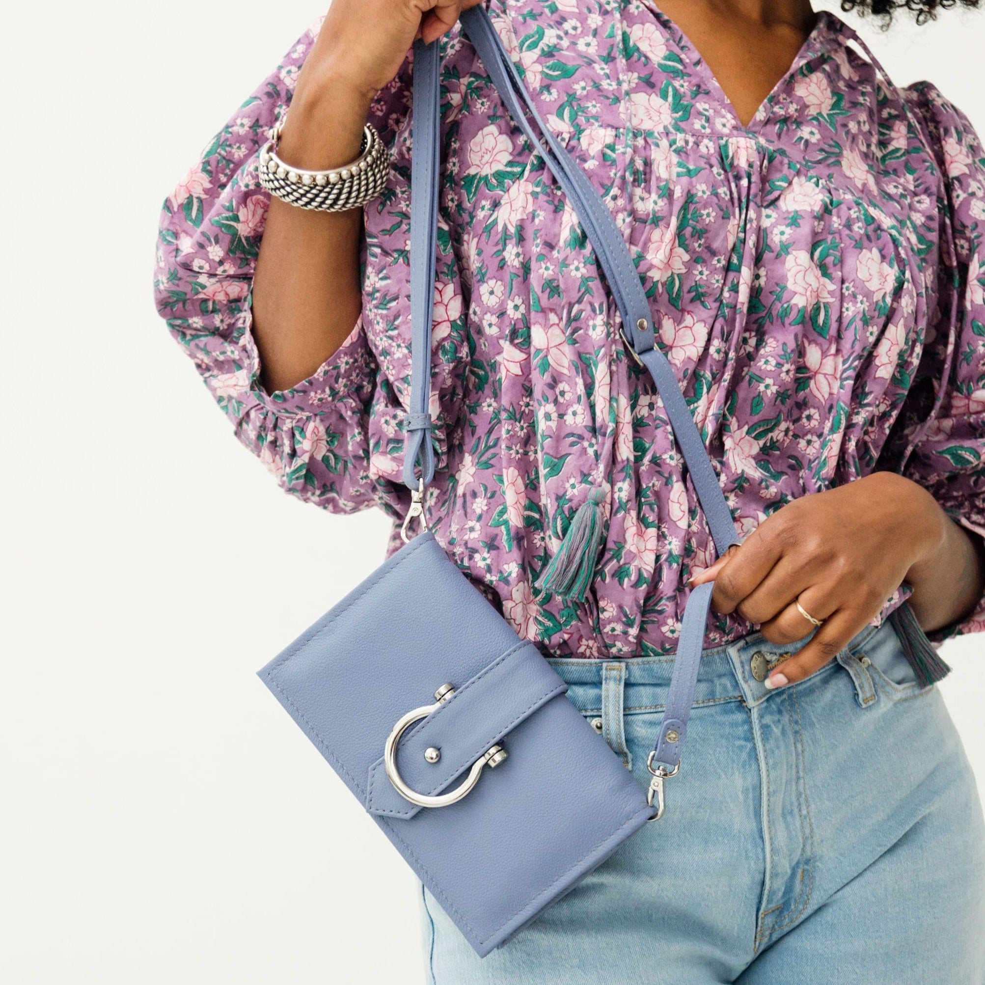 Staney Crossbody - | Sapahn.