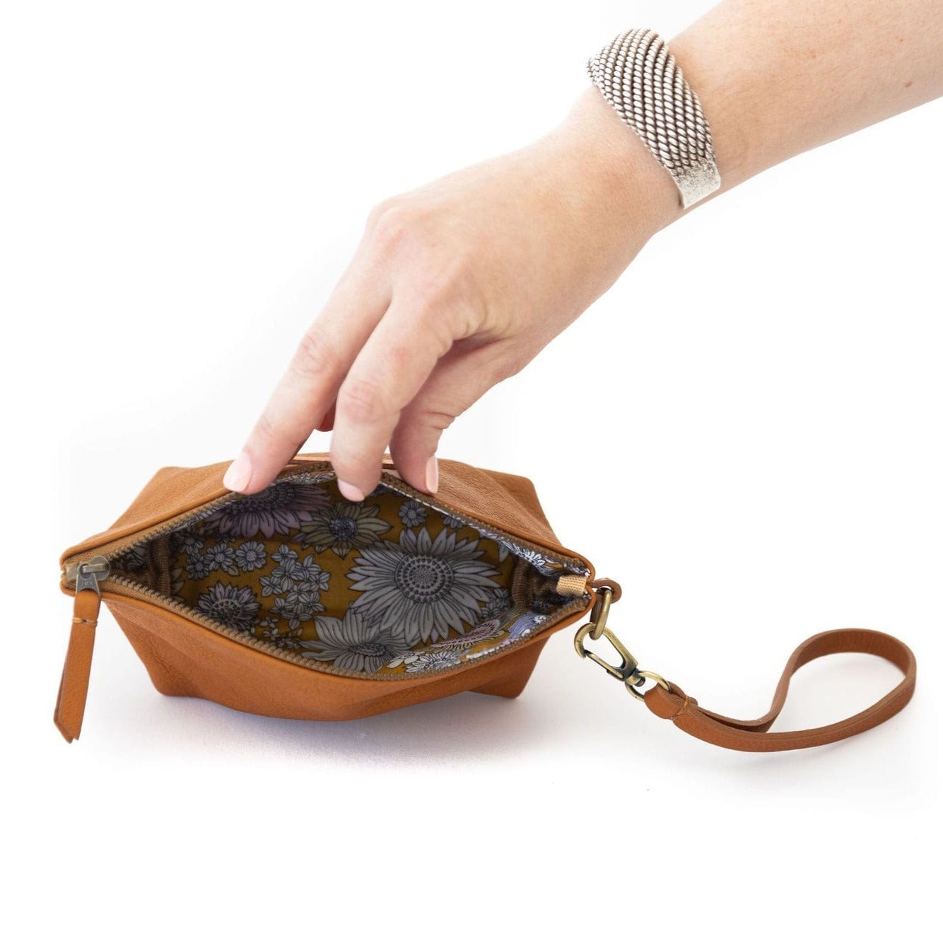 Joslyn Mini Pouch - | Sapahn.