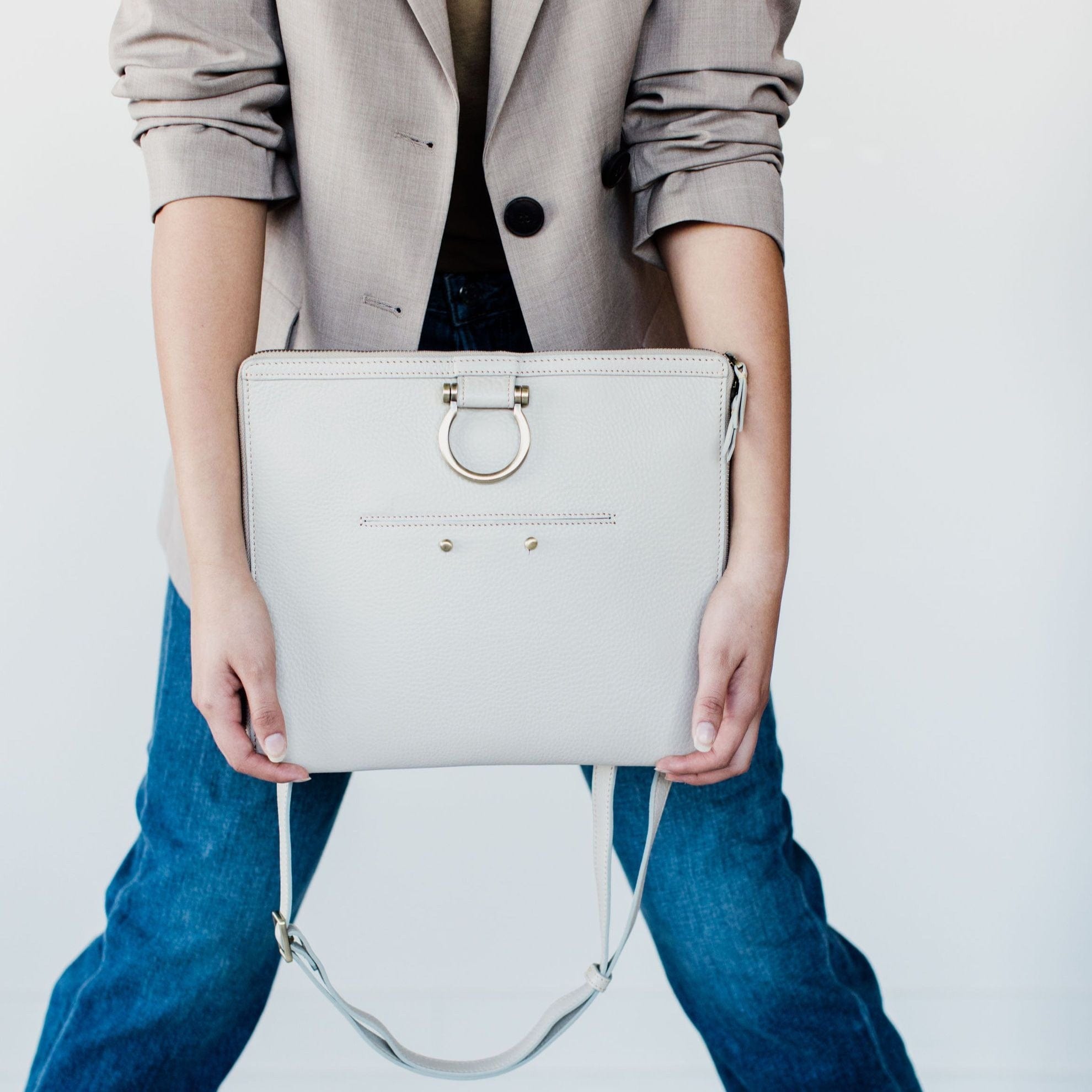 M Crossbody - | Sapahn.