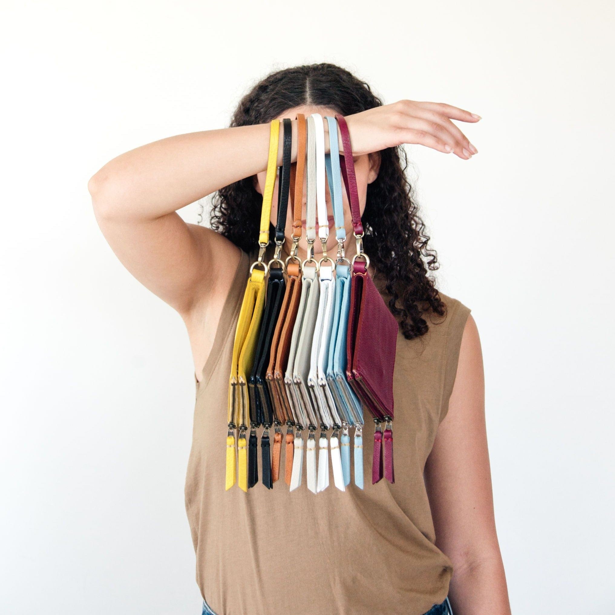 Noelle Wristlet - | Sapahn.