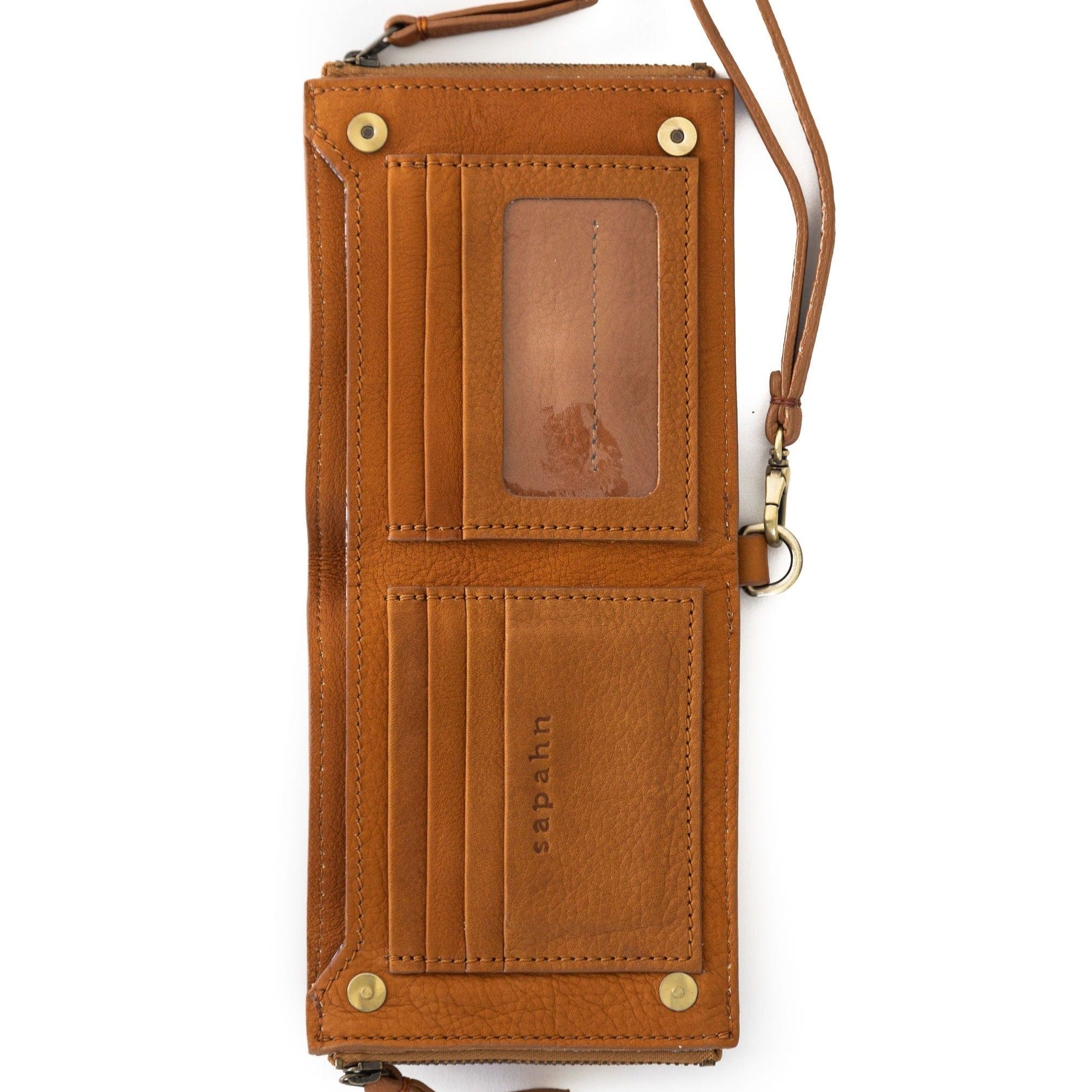 Noelle Wristlet - | Sapahn.