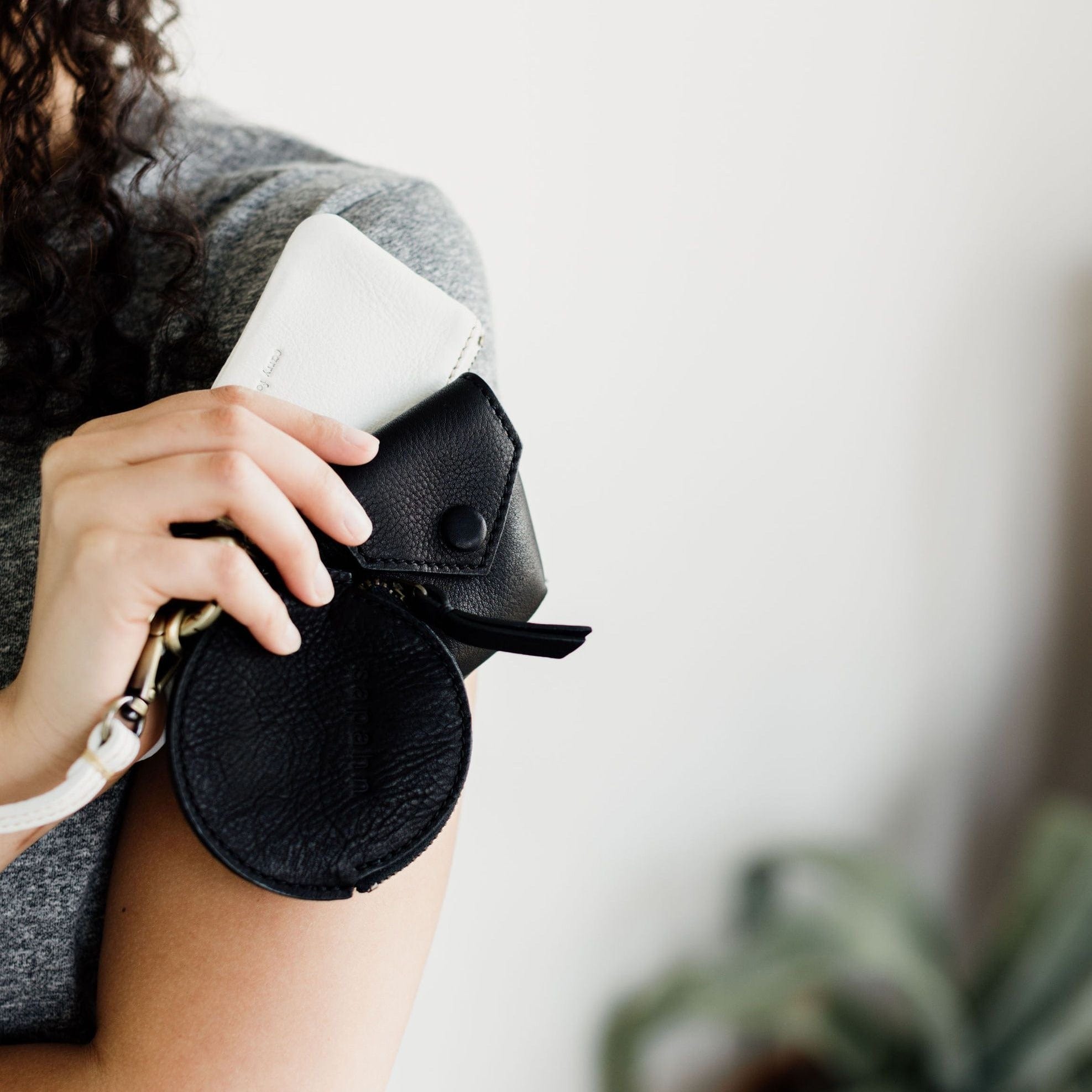 Rose Coin Purse - | Sapahn.