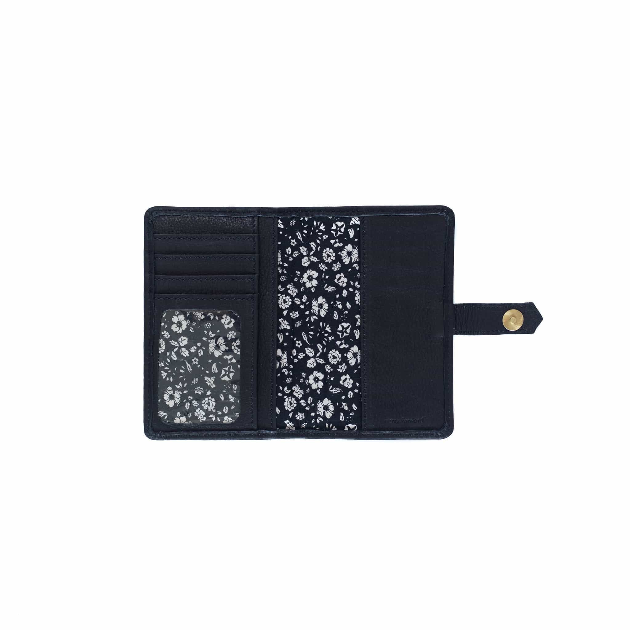 Evita Passport Holder - | Sapahn.