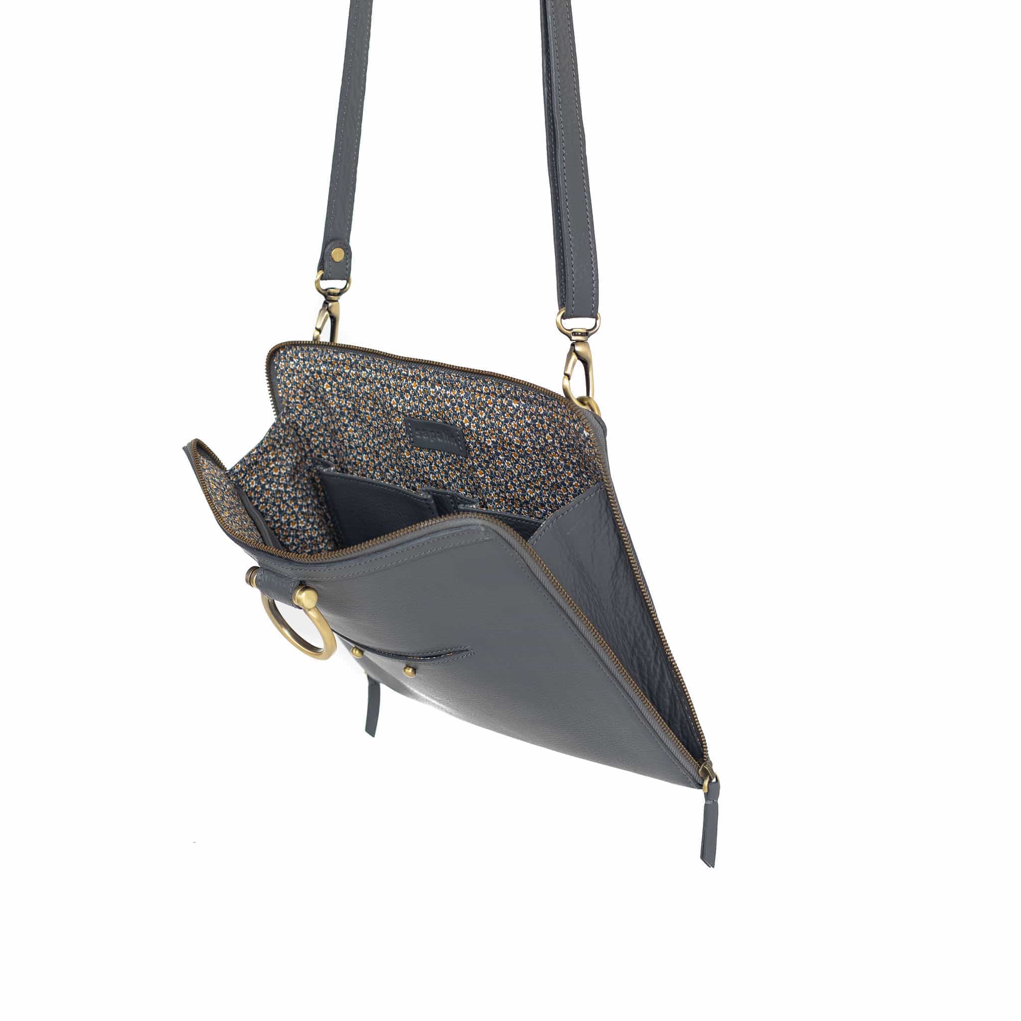 M Crossbody - | Sapahn.