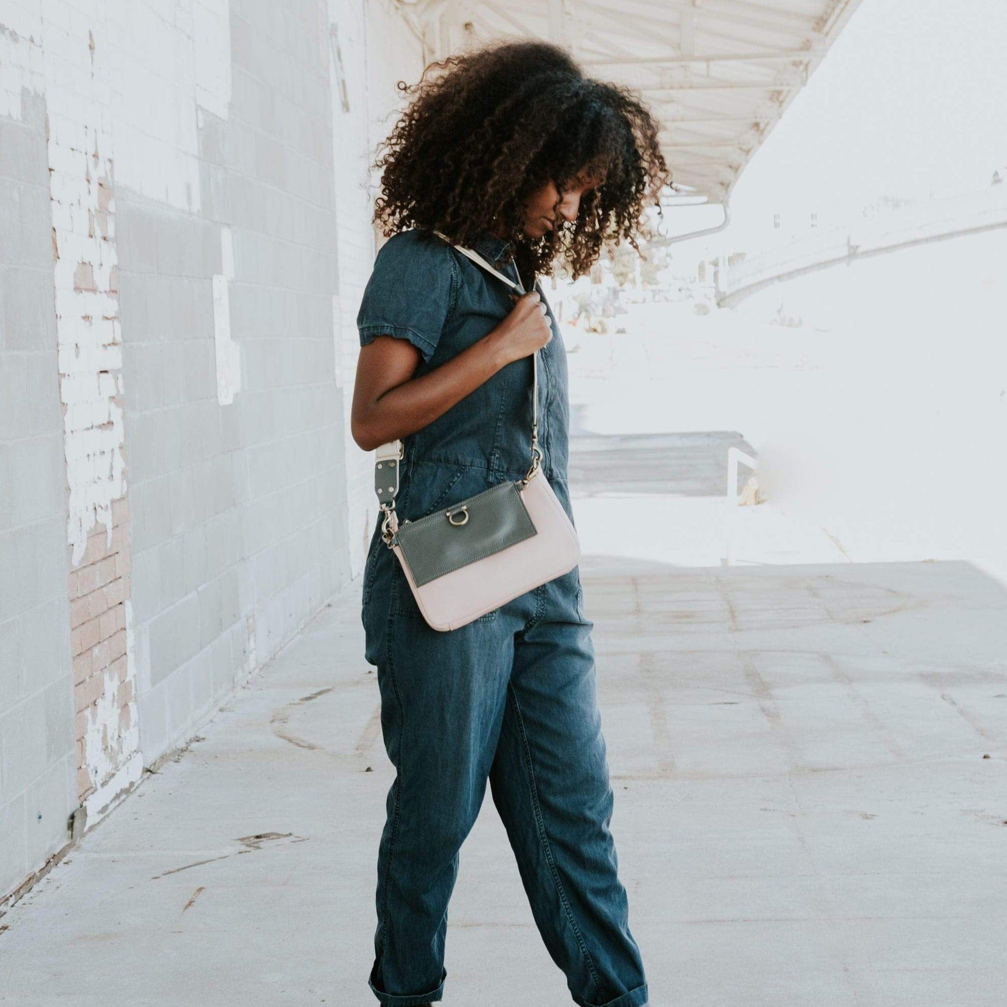 Evelyn Wristlet Wallet - | Sapahn.