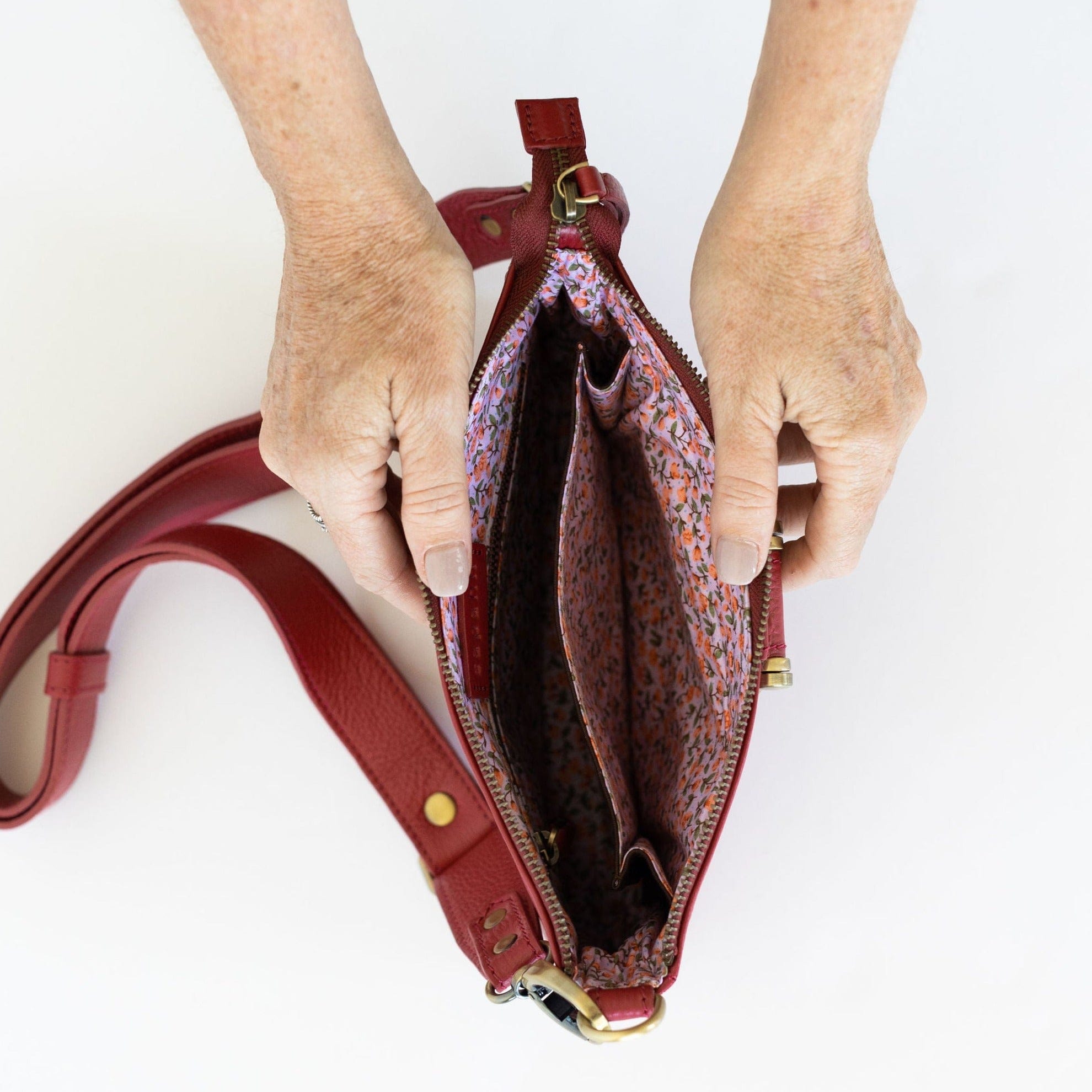 Ada Crossbody - | Sapahn.