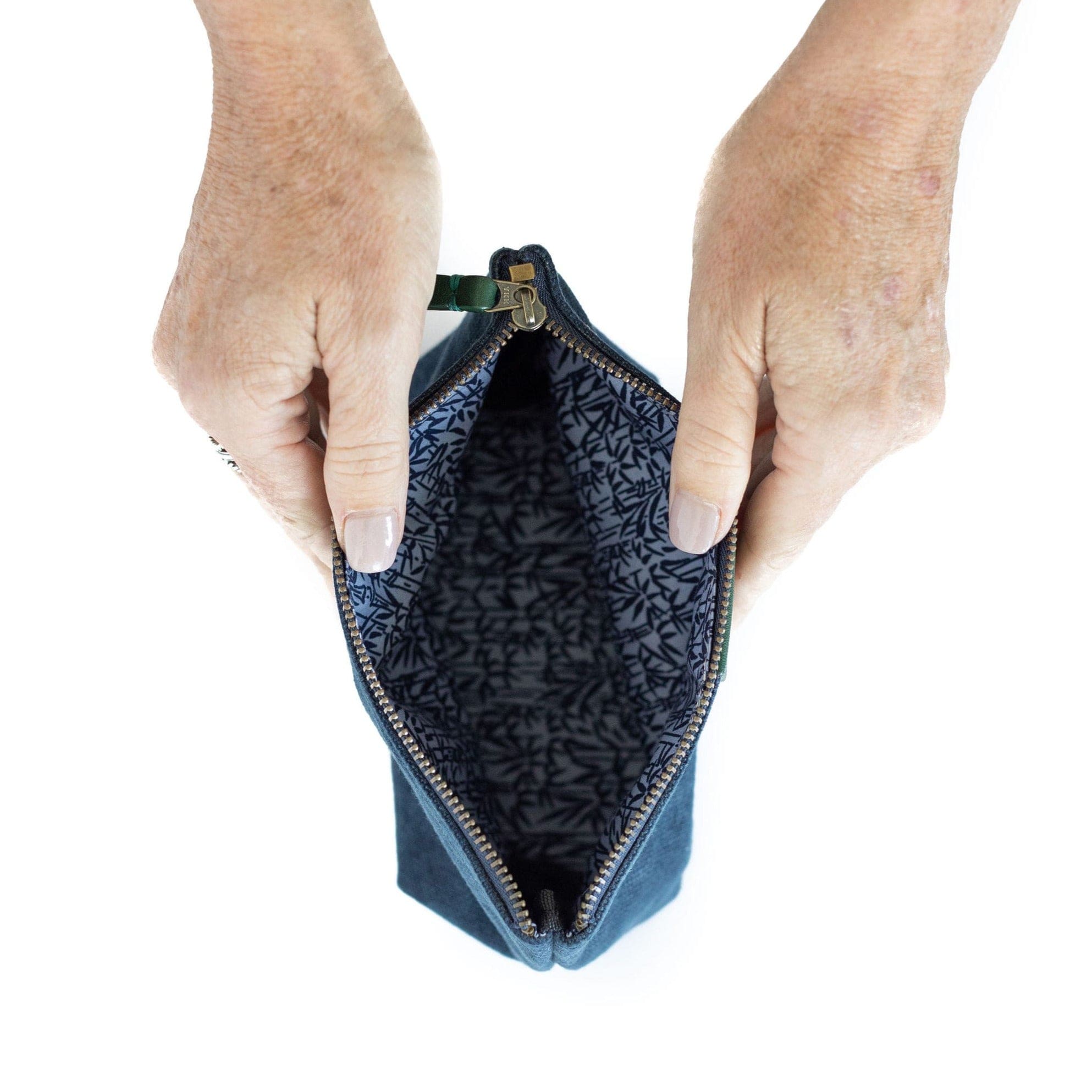 Sapahn Canvas Pouch