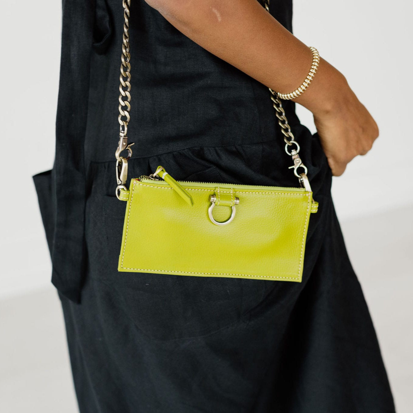 Chain Crossbody Strap - | Sapahn.