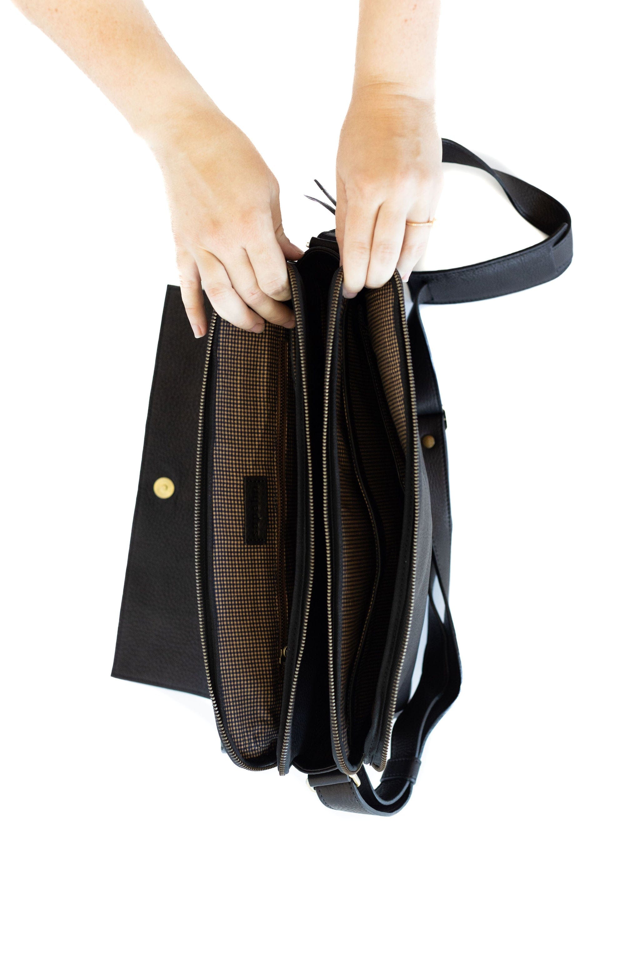 Ford Messenger Bag - | Sapahn.