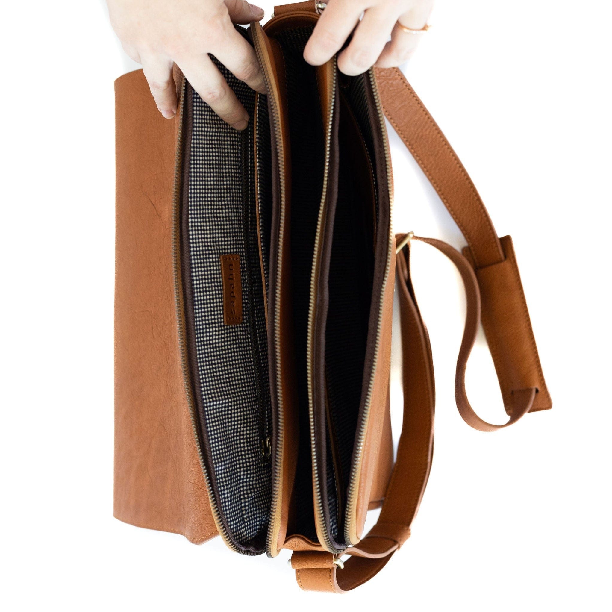 Ford Messenger Bag - | Sapahn.