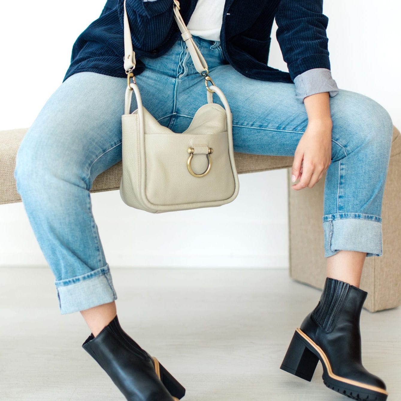 Frida Shoulder Bag - | Sapahn.