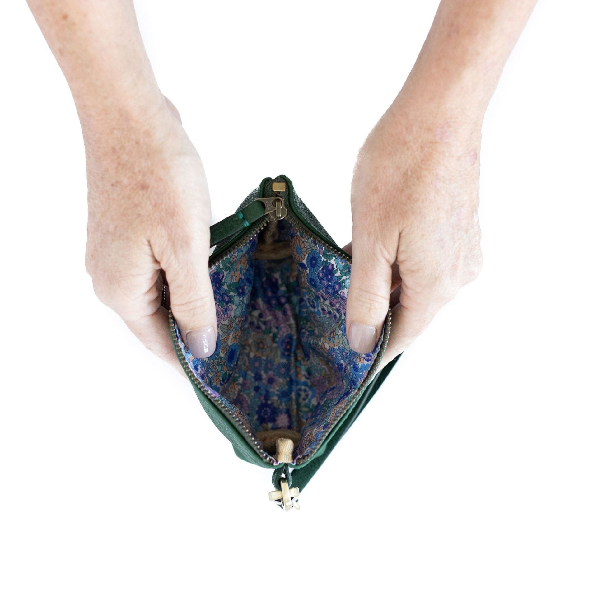 Joslyn Pouch - | Sapahn.