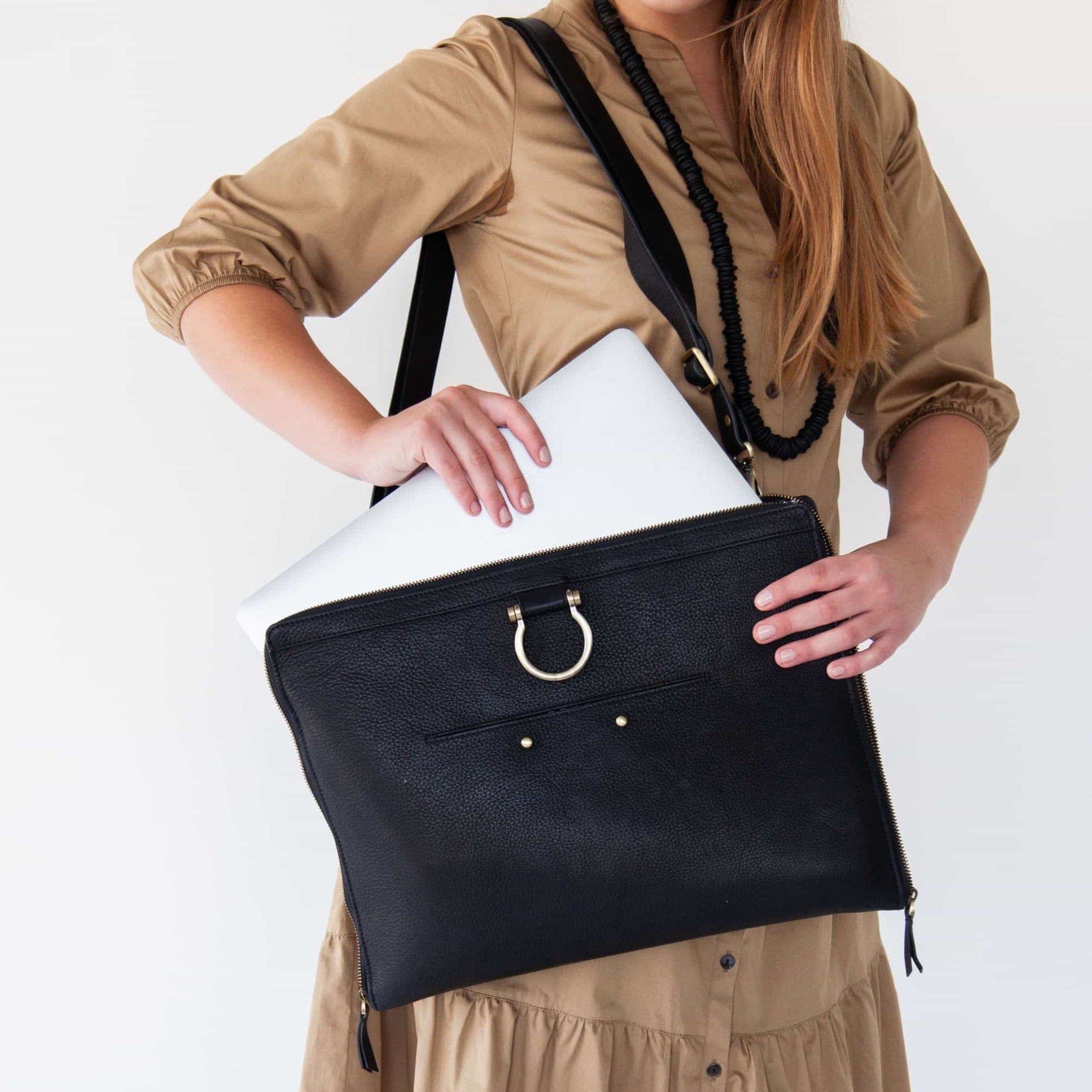 M XL Crossbody -  | Sapahn.