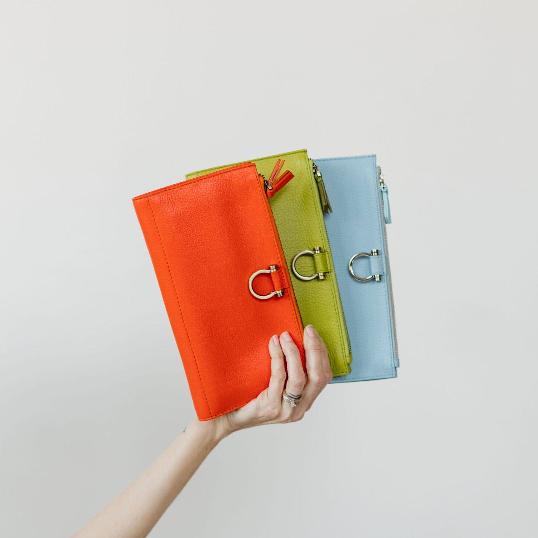 Parker Deluxe Wristlet - | Sapahn.