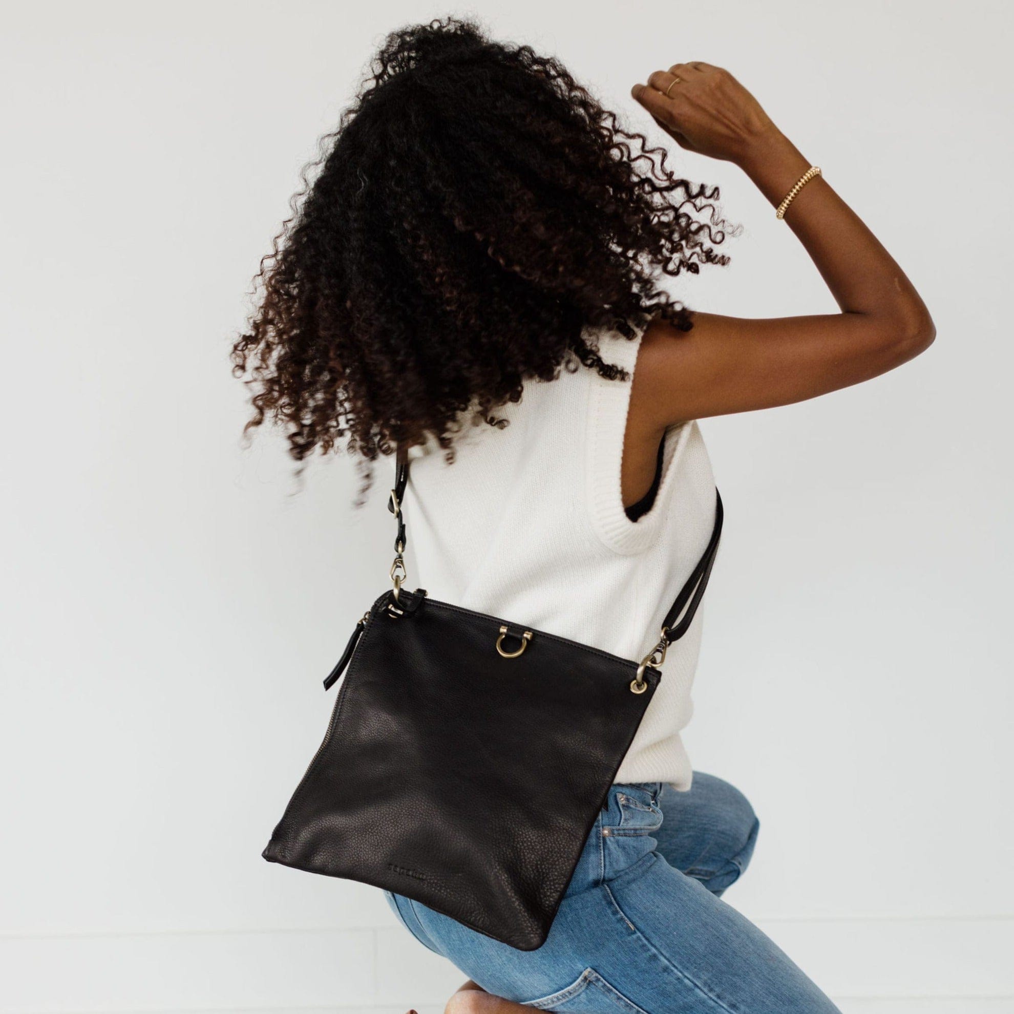 Rin Crossbody - | Sapahn.