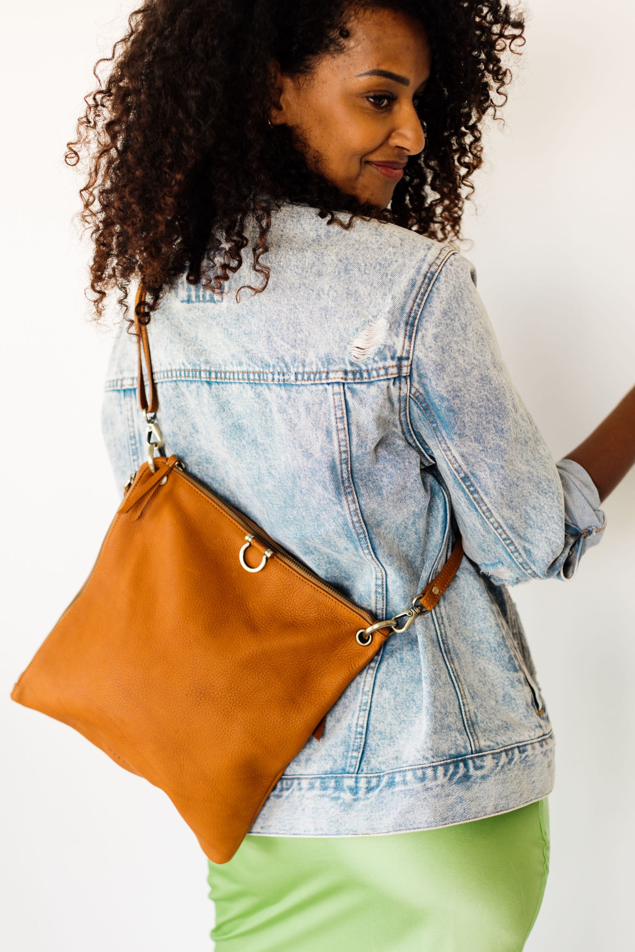 Rin Crossbody - | Sapahn.