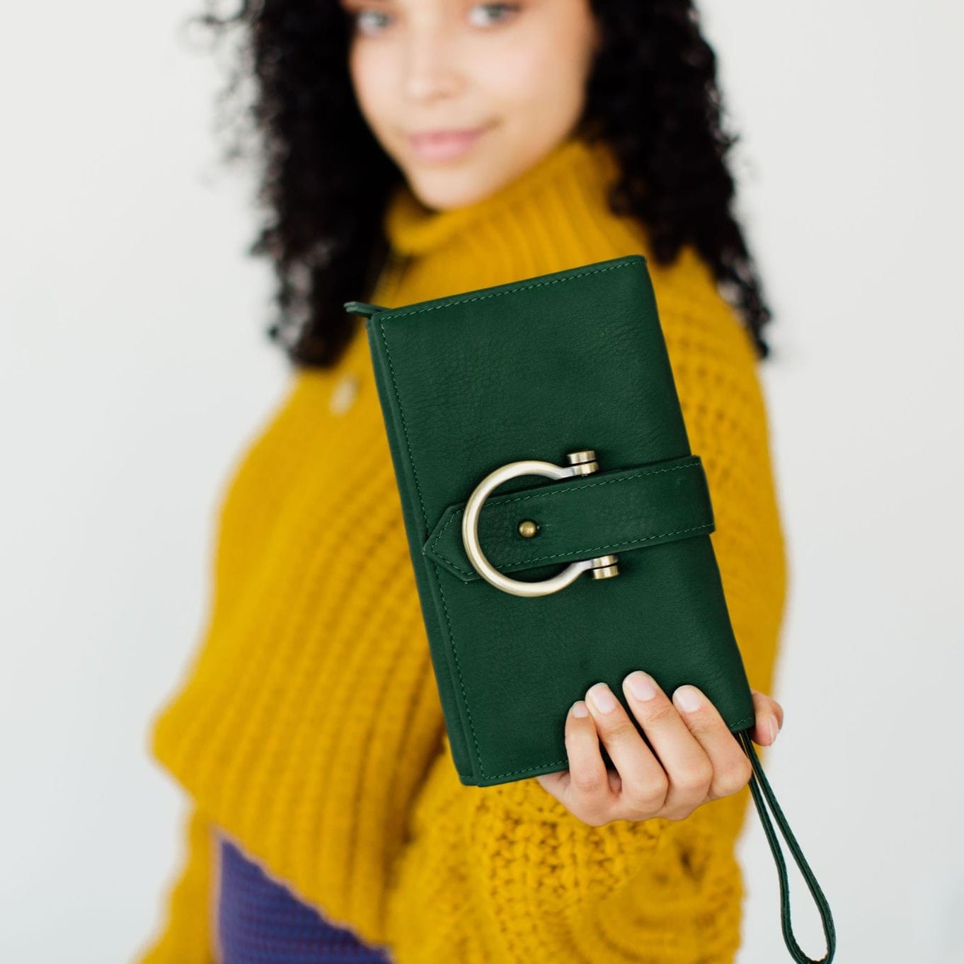 Retired Staney Crossbody -  | Sapahn.