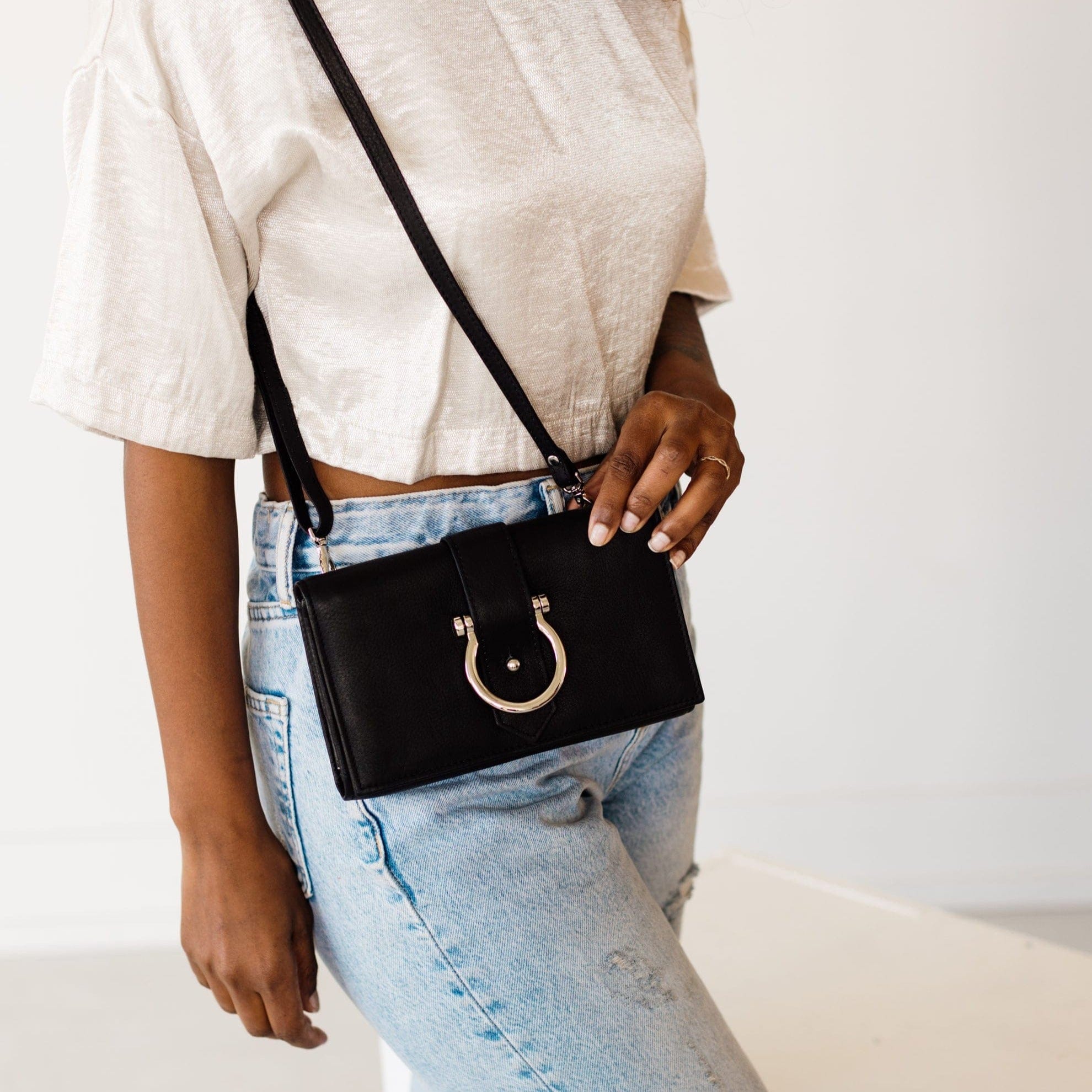 Retired Staney Crossbody -  | Sapahn.