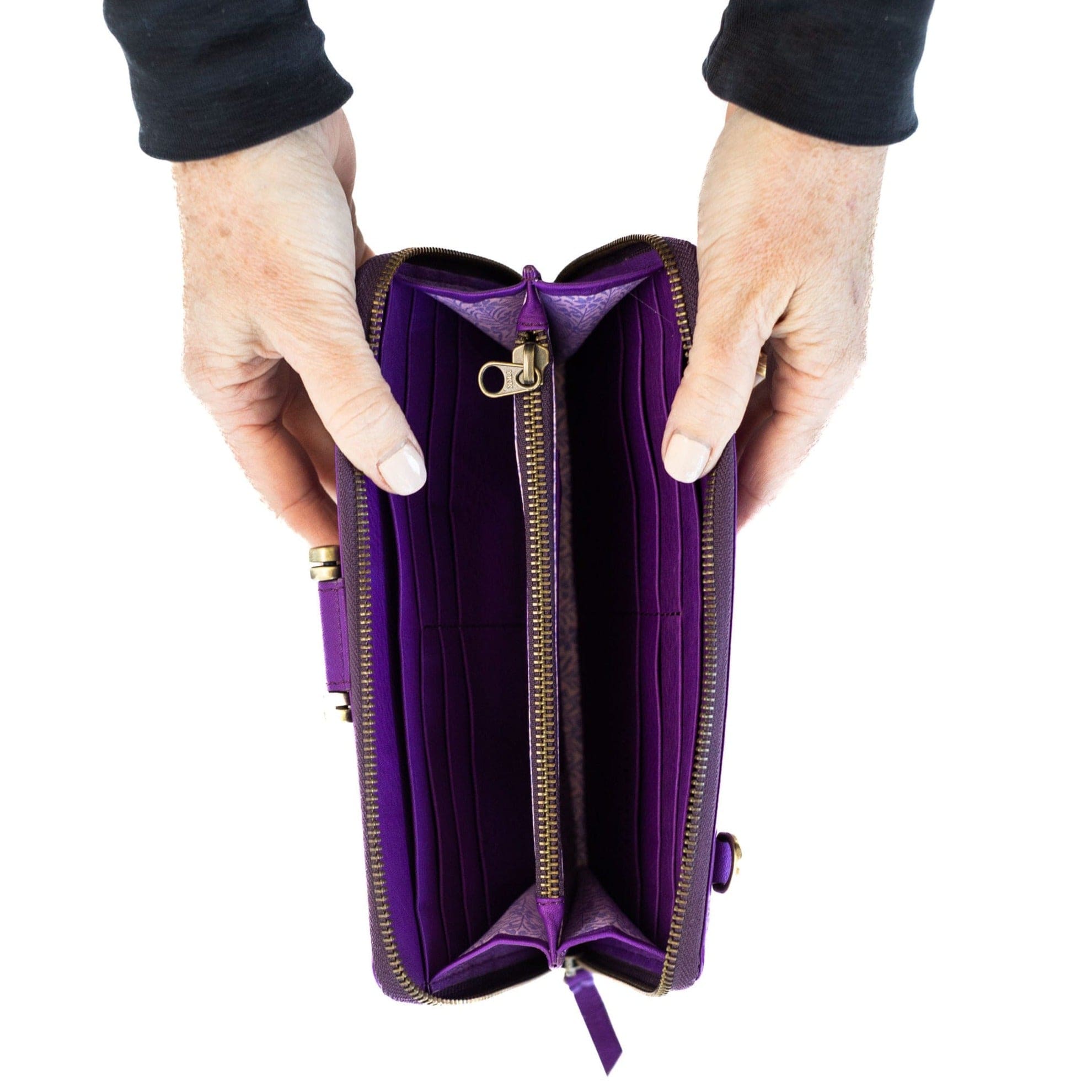 Winnie Jo XL Wallet and Crossbody - | Sapahn.