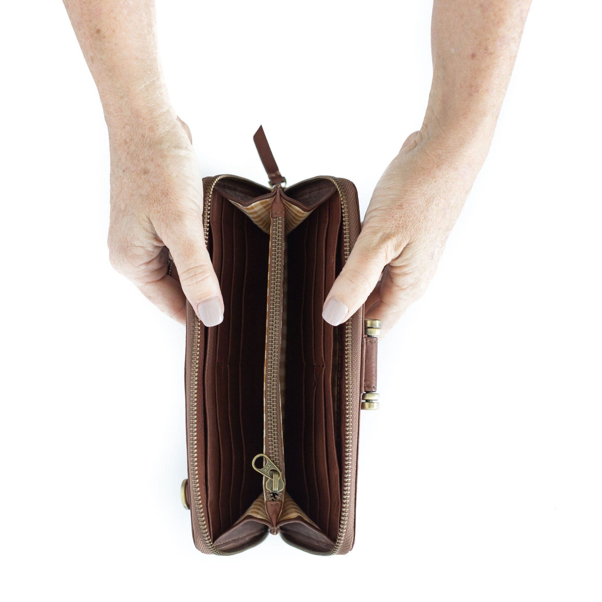 Winnie Jo XL Wallet and Crossbody - | Sapahn.