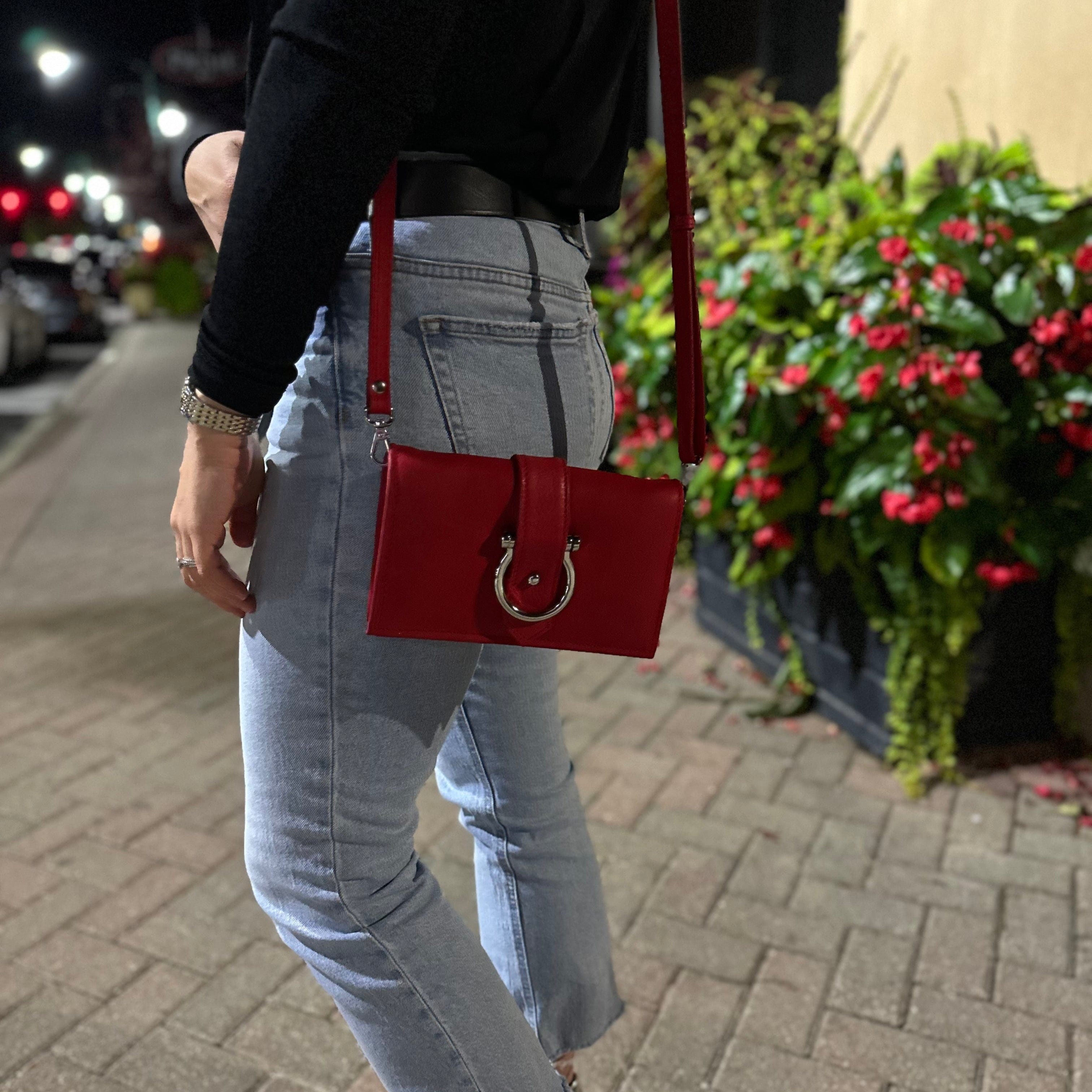 Staney Crossbody