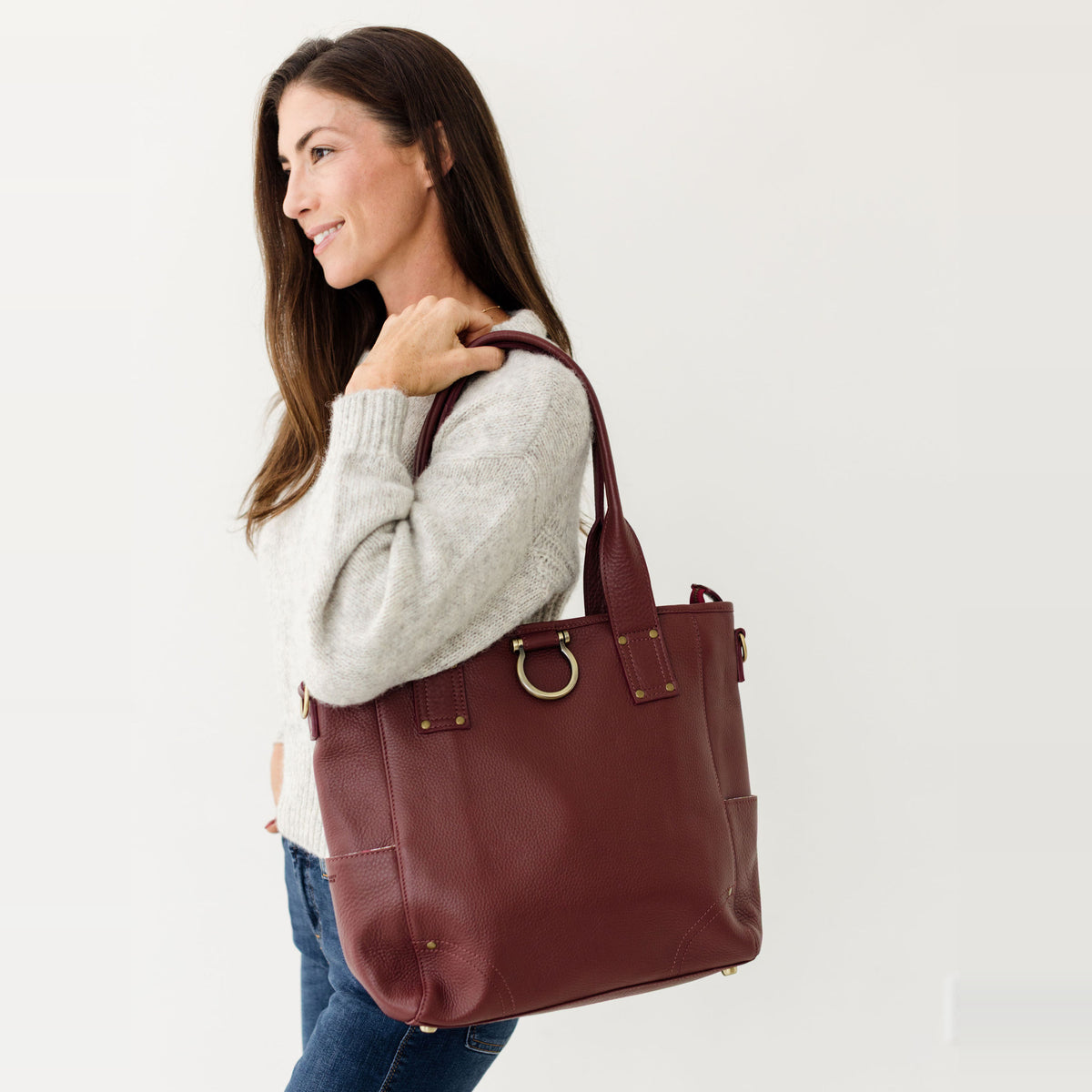 Sapahn Chloe Tote Bag in Burgundy Oil Leather #Color_Burgundy Oil Leather