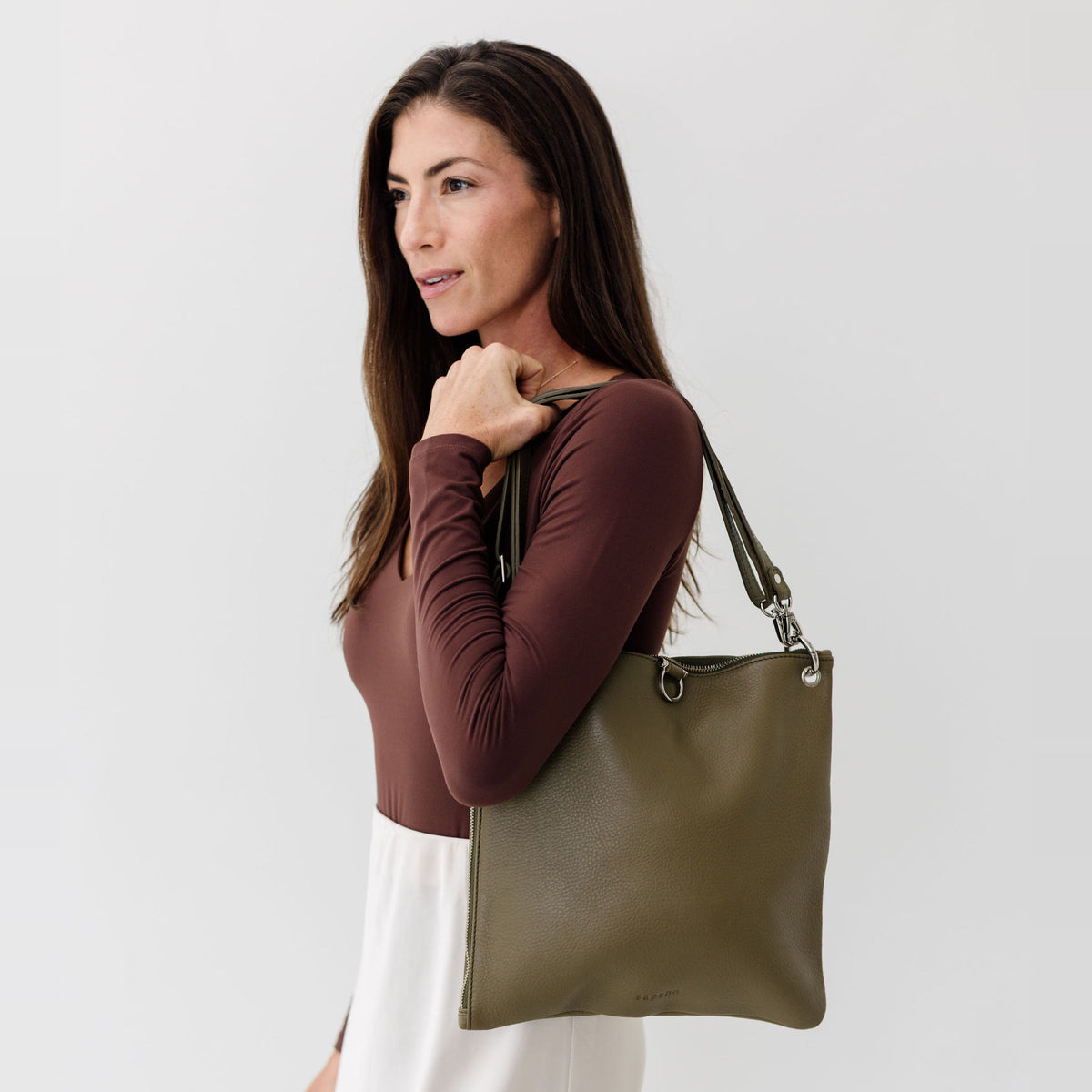 Sapahn Rin Crossbody in Silver Olive Oil Leather #Color_Silver Olive Oil Leather