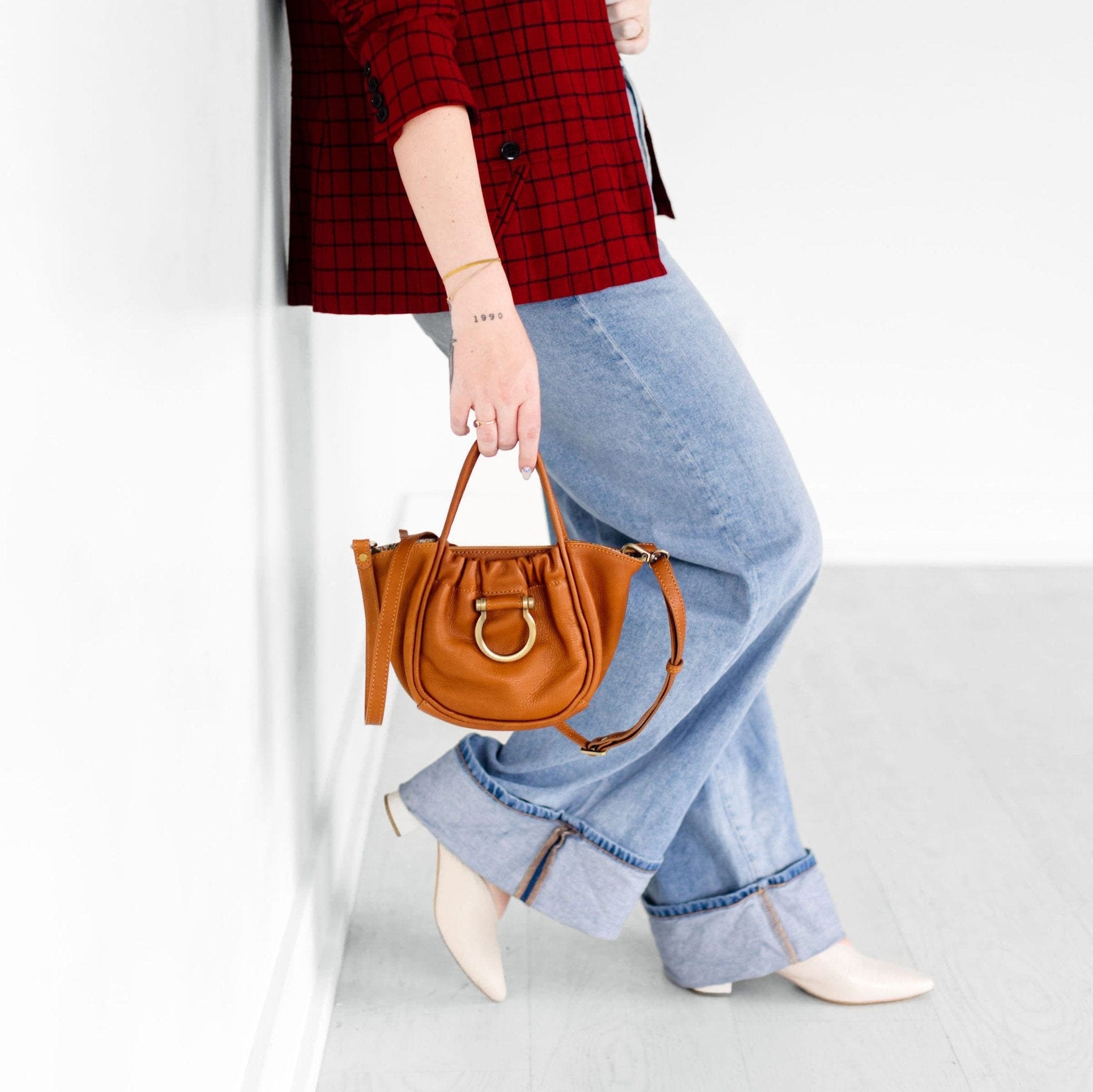 Lily Crossbody